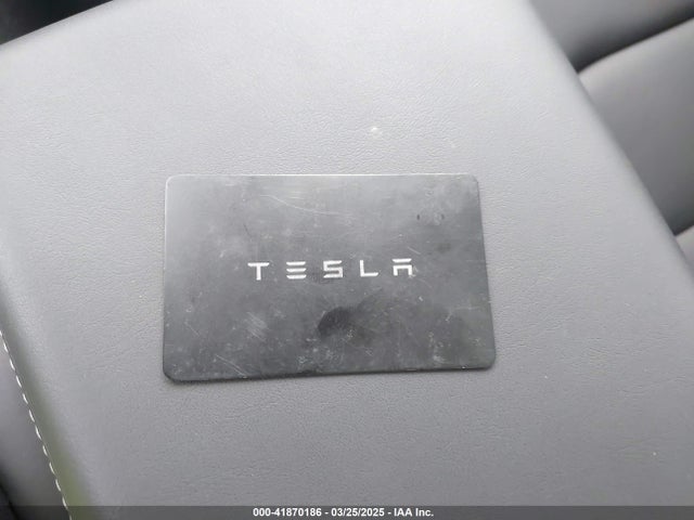 2024 TESLA MODEL Y 7SAYGDED7RF095210 Photo 10