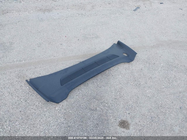 7SAYGDED7RF095210 Tesla Model Y