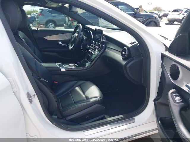 55SWF4JB3JU238202 Mercedes-Benz C 300