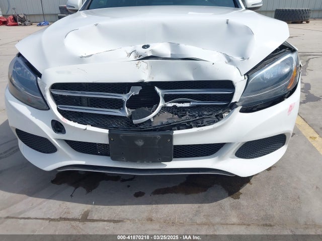 55SWF4JB3JU238202 Mercedes-Benz C 300