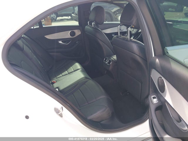 55SWF4JB3JU238202 Mercedes-Benz C 300