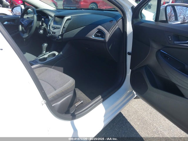 1G1BC5SM9H7234565 Chevrolet Cruze Ls Auto