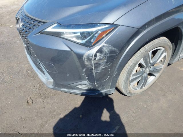 JTHP9JBH8N2058445 Lexus UX 250H