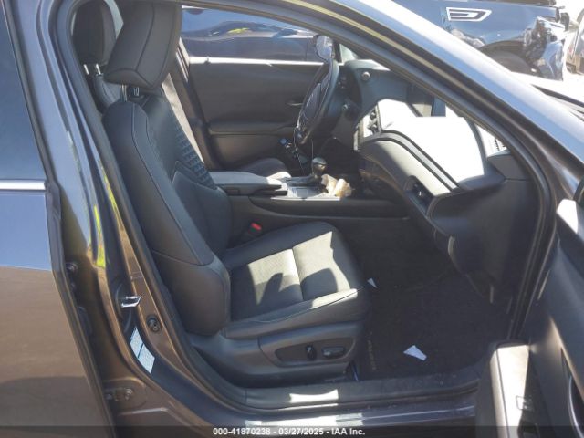 JTHP9JBH8N2058445 Lexus UX 250H