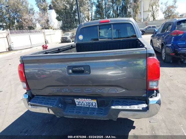 Toyota Tacoma Sr5 2018 5TFRX5GN1JX118441 Image 17