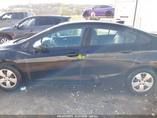 1G1BC5SM3H7117757 Chevrolet Cruze Ls Auto
