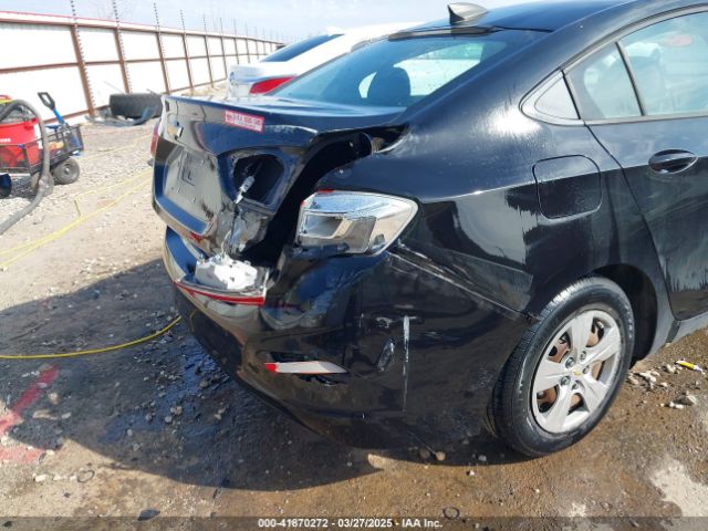 1G1BC5SM3H7117757 Chevrolet Cruze Ls Auto