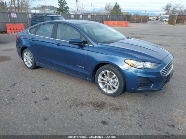 3FA6P0LU8KR262037 Ford Fusion Hybrid Se
