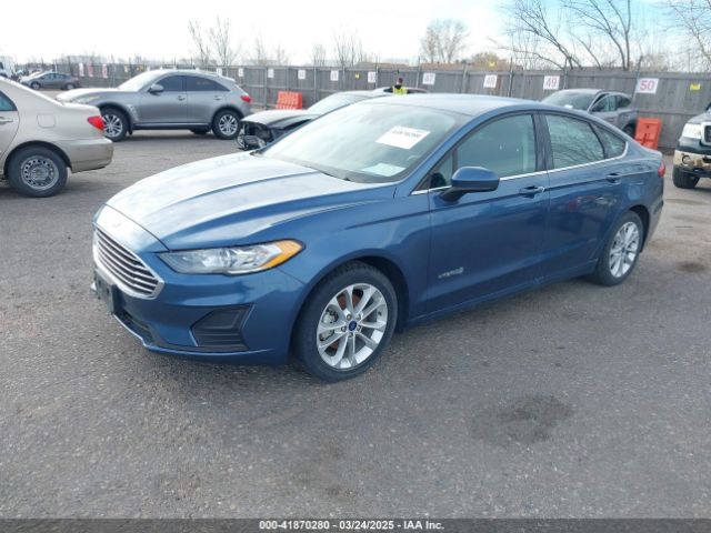 3FA6P0LU8KR262037 Ford Fusion Hybrid Se