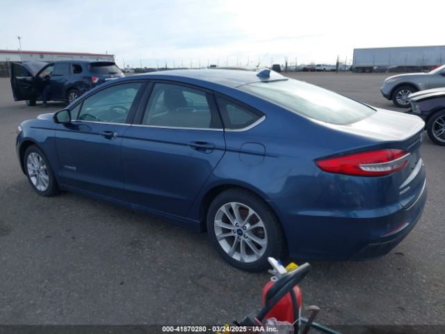 3FA6P0LU8KR262037 Ford Fusion Hybrid Se