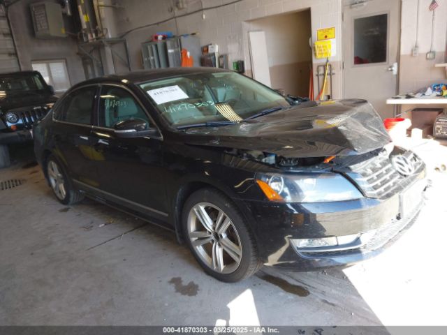 2013 VOLKSWAGEN PASSAT 1VWCN7A35DC038034
