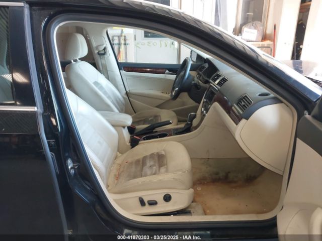 2013 VOLKSWAGEN PASSAT 1VWCN7A35DC038034 Photo 4
