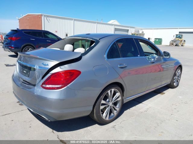 55SWF4JB3GU155698 Mercedes-Benz C 300 Luxury/sport