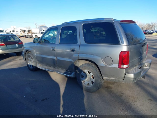 2002 CADILLAC ESCALADE 1GYEK63N52R114918 Photo 2