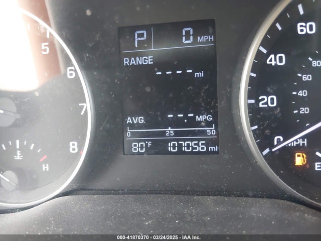 KMHD84LFXHU137089 Hyundai ELANTRA SE