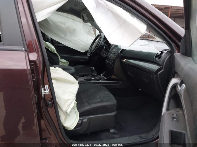 5XYKT4A66FG658922 KIA SORENTO LX