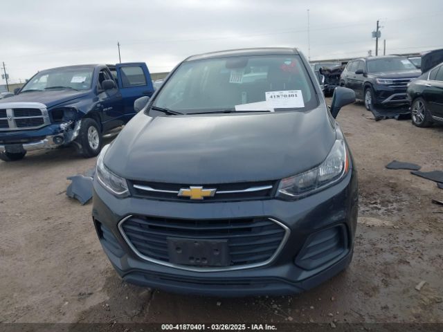 3GNCJKSB3KL210528 Chevrolet TRAX LS