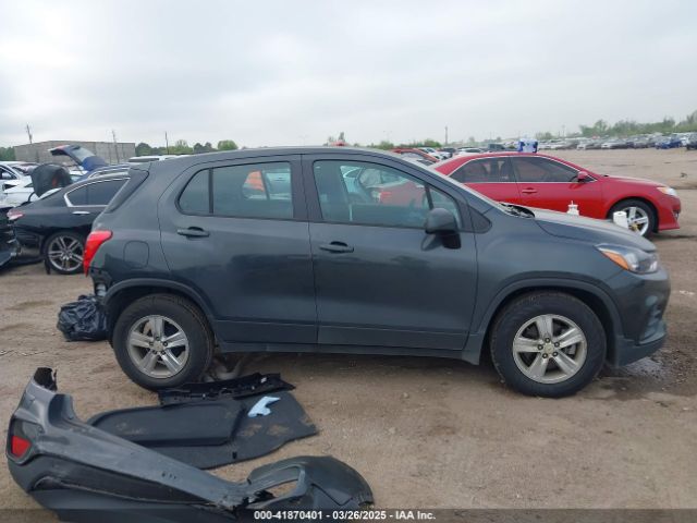 3GNCJKSB3KL210528 Chevrolet TRAX LS
