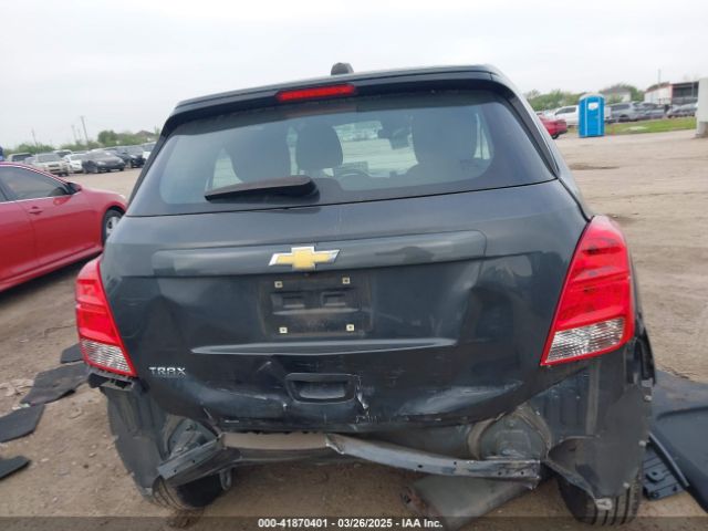 3GNCJKSB3KL210528 Chevrolet TRAX LS