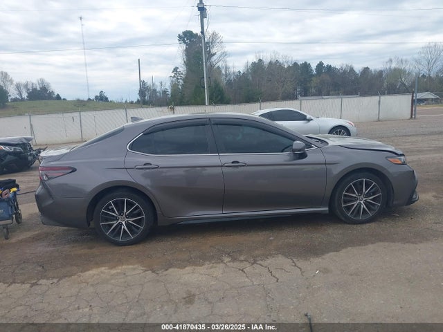 4T1G11AK5NU623711 Toyota CAMRY SE