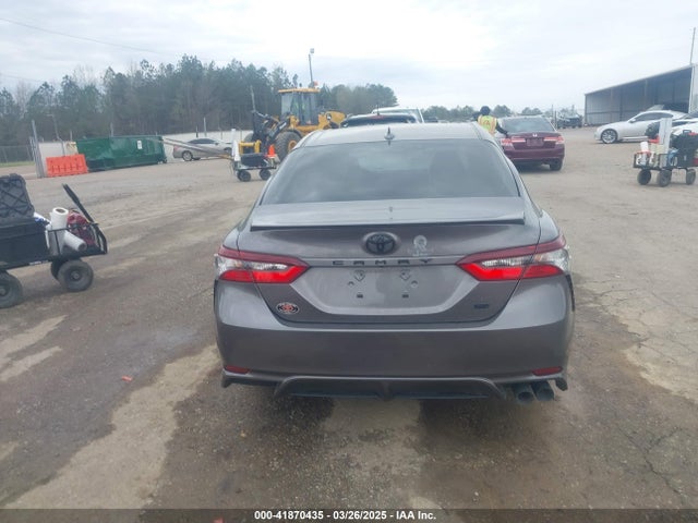 4T1G11AK5NU623711 Toyota CAMRY SE