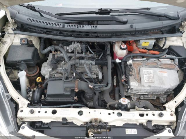 JTDKDTB34J1599812 Toyota Prius C Two