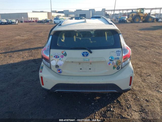 JTDKDTB34J1599812 Toyota Prius C Two