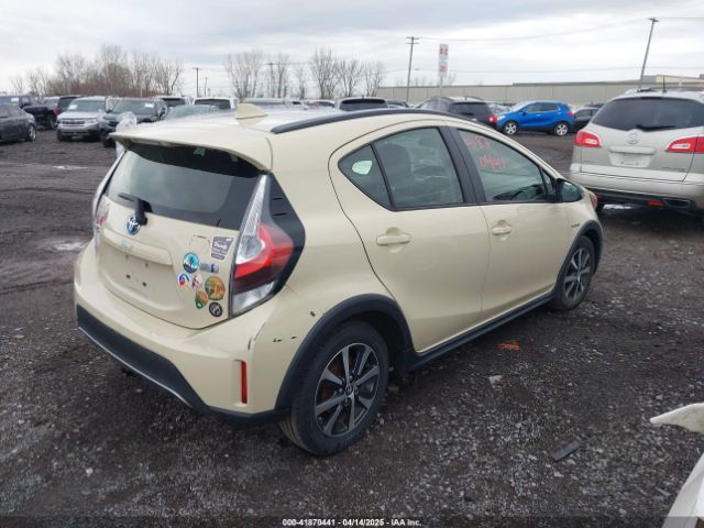 JTDKDTB34J1599812 Toyota Prius C Two