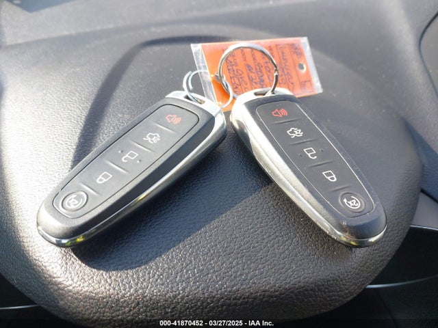 1FMCU0GD9KUB58550 Ford ESCAPE SE