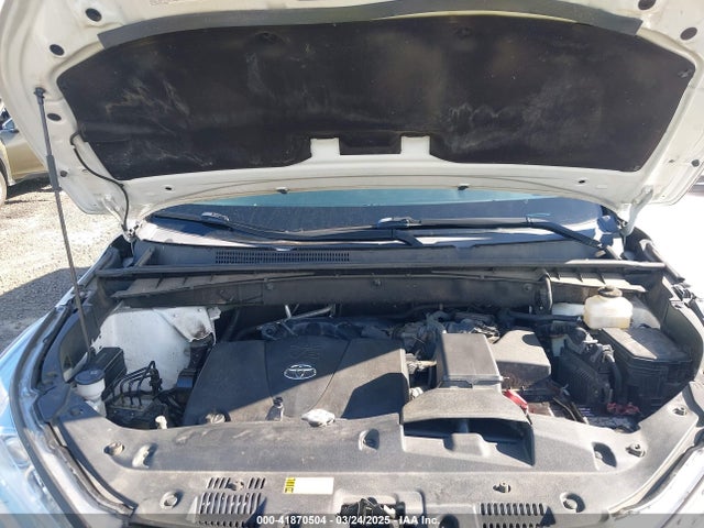 5TDBZRFHXKS956909 Toyota Highlander Le