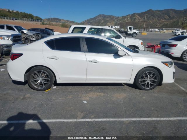 19UDE2F70NA000151 Acura Ilx Premium Package