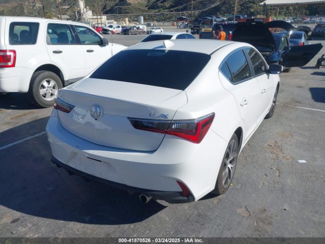 19UDE2F70NA000151 Acura Ilx Premium Package