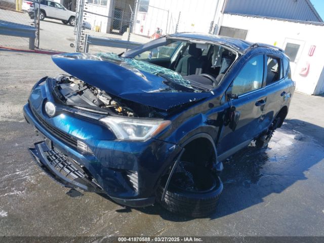 2T3ZFREV7JW463118 Toyota RAV4 LE