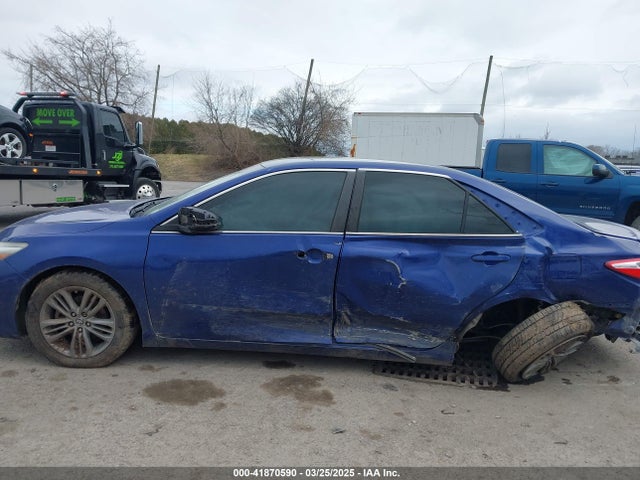 4T1BF1FK1FU902420 Toyota CAMRY SE
