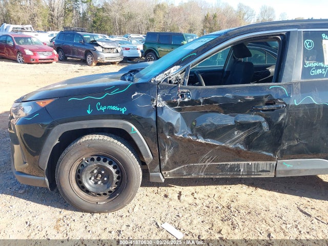 2T3H1RFV4LC067872 Toyota RAV4 LE