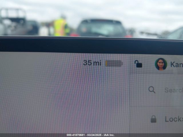 5YJ3E1EB9SF928781 Tesla MODEL 3
