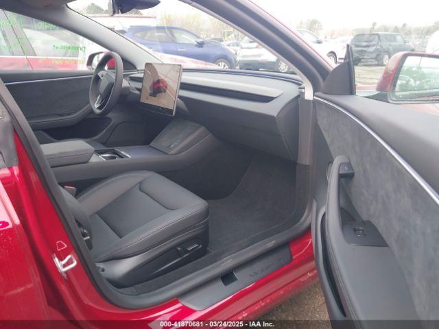 2025 TESLA MODEL 3 5YJ3E1EB9SF928781 Photo 4