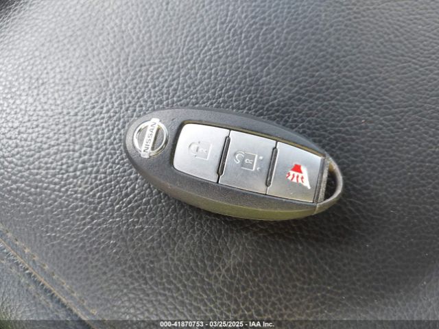 1N6AA1E51KN533246 Nissan TITAN SV