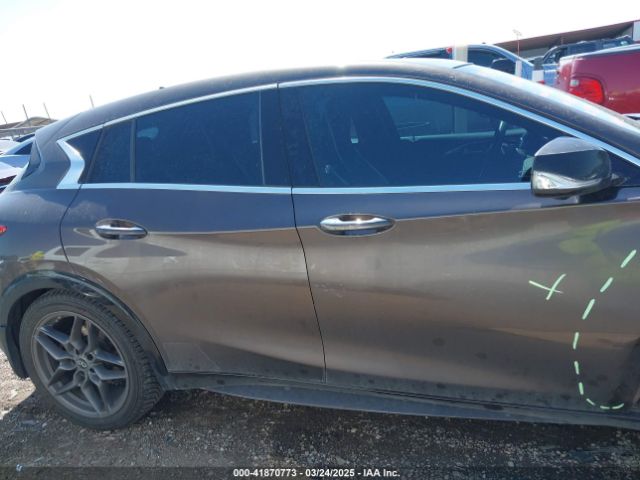 SJKCH5CP3HA023156 Infiniti Qx30 Sport