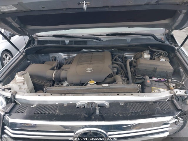5TFDY5F11GX566094 Toyota Tundra Sr5 5.7l V8