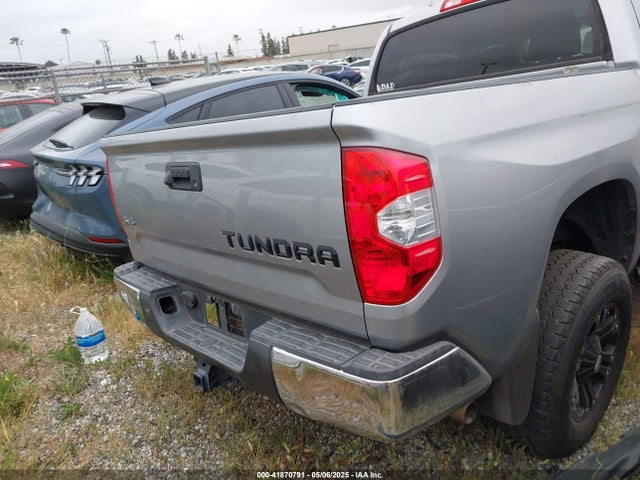5TFDY5F11GX566094 Toyota Tundra Sr5 5.7l V8