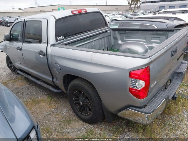 5TFDY5F11GX566094 Toyota Tundra Sr5 5.7l V8