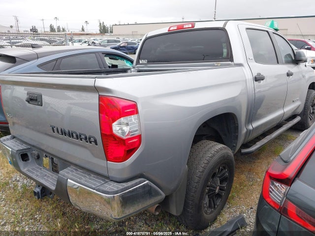 5TFDY5F11GX566094 Toyota Tundra Sr5 5.7l V8