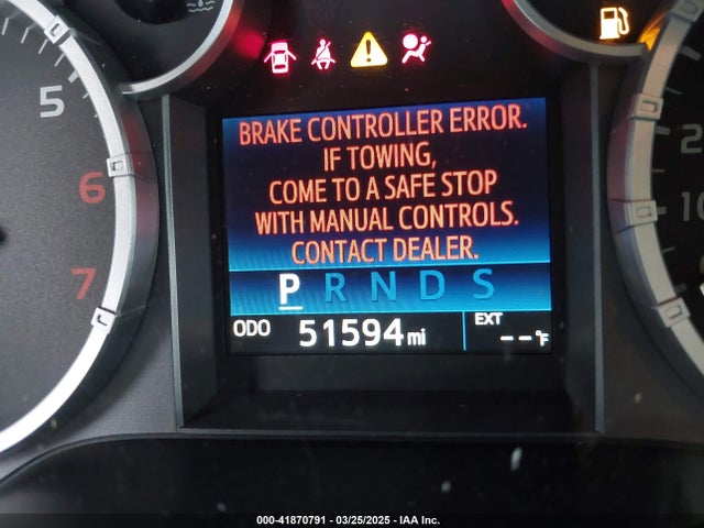 5TFDY5F11GX566094 Toyota Tundra Sr5 5.7l V8