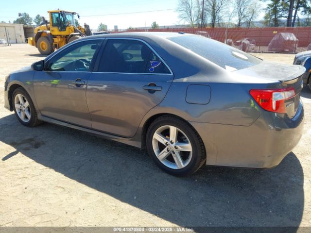 4T1BF1FK5EU350435 Toyota CAMRY SE