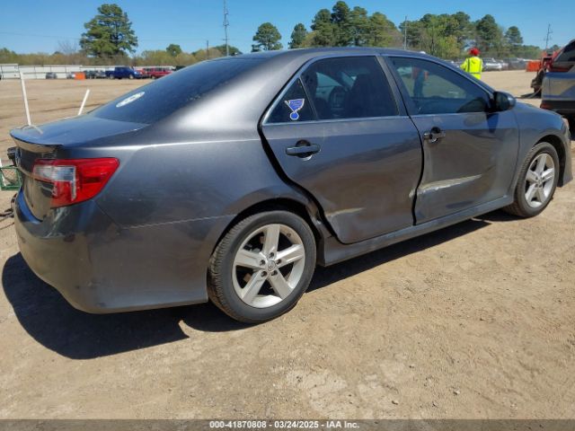 4T1BF1FK5EU350435 Toyota CAMRY SE
