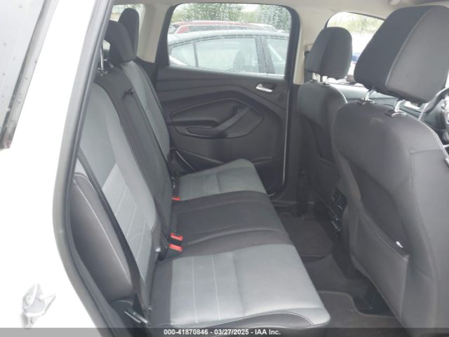 1FMCU0G98GUA95671 Ford ESCAPE SE
