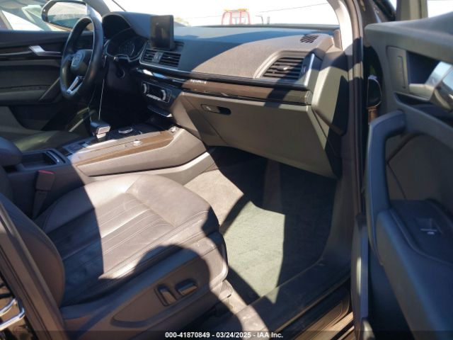 WA1ANAFY8K2135057 Audi Q5 45 Premium