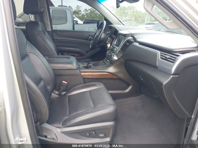 1GNSCHKC6KR372891 Chevrolet Suburban Lt