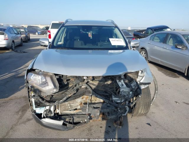 JN8AT2MT7KW251839 Nissan ROGUE SV